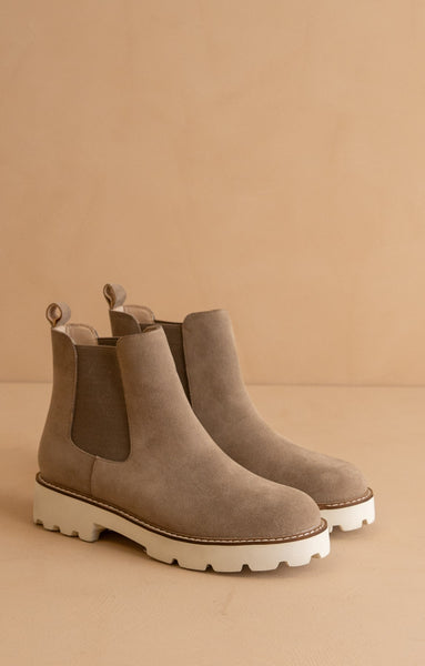 Chunky Sole Chelsea Boots