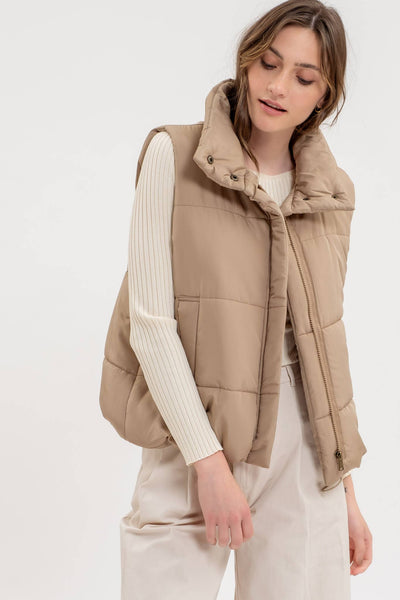 Solid Zip-up Puffer Vest