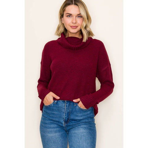slouchy neck turtleneck burgundy swather is slightly oversized and textured fabric is soft.
